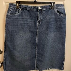 Womens Plus Denim Midi Skirt